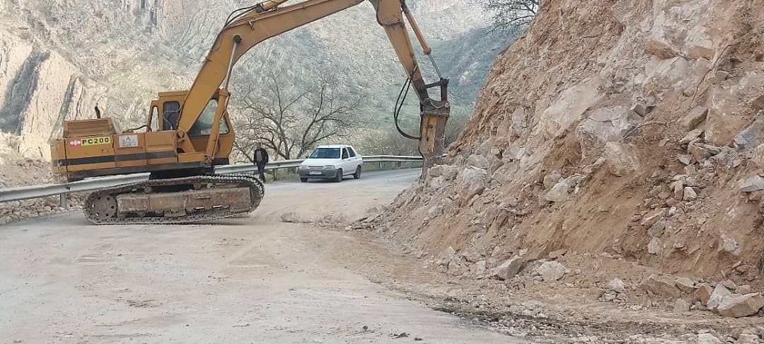 حذف نقاط حادثه‌خیز جاده دیل توسط ترابری شركت نفت و گاز ‌گچساران