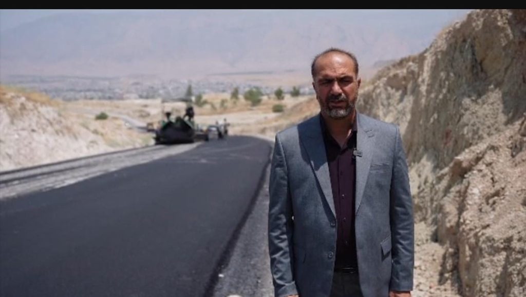 «بهره‌برداری قریب‌الوقوع از پروژه تعریض و بهسازی جاده پشکان؛ فرماندار گچساران از پیشرفت عملیات آسفالت خبر داد