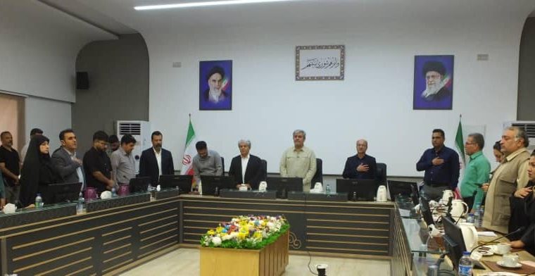نشست خبری «تاجگردون» با خبرنگاران + تصاویر نشست خبری «تاجگردون» با خبرنگاران + تصاویر